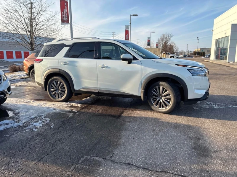 Nissan Pathfinder * SL * CARFAX * , снимка 3 - Автомобили и джипове - 53043865