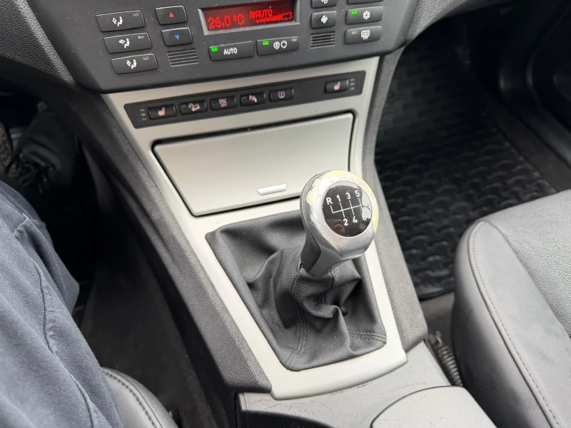 BMW X3, снимка 14 - Автомобили и джипове - 53282870