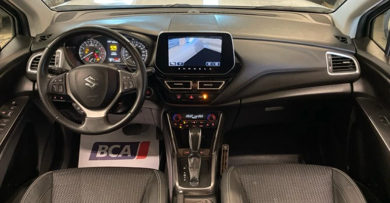 Suzuki SX4 S-Cross Booster Jet Hybrid AllGrip, снимка 5 - Автомобили и джипове - 54280199