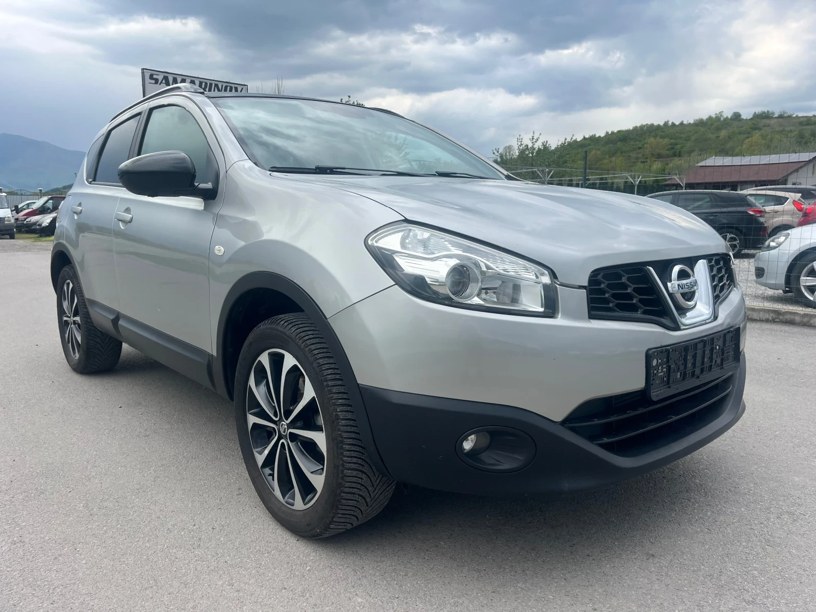 Nissan Qashqai 1.5 TDI. Kamera 360 - изображение 4