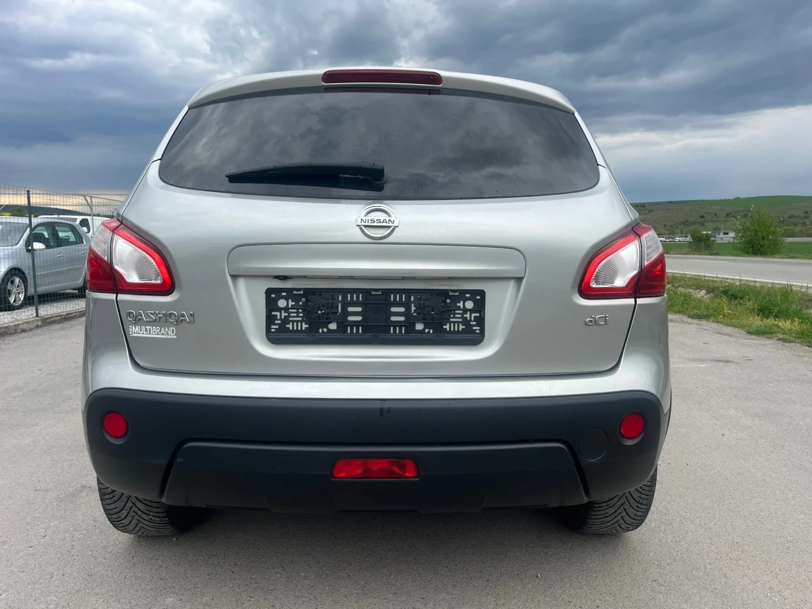 Nissan Qashqai 1.5 TDI. Kamera 360 - изображение 6