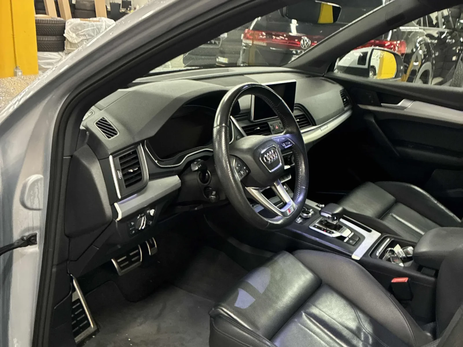 Audi Q5 TECHNIK * CARFAX * БЕЗ ПЪРВОНАЧАЛНА ВНОСКА - изображение 6