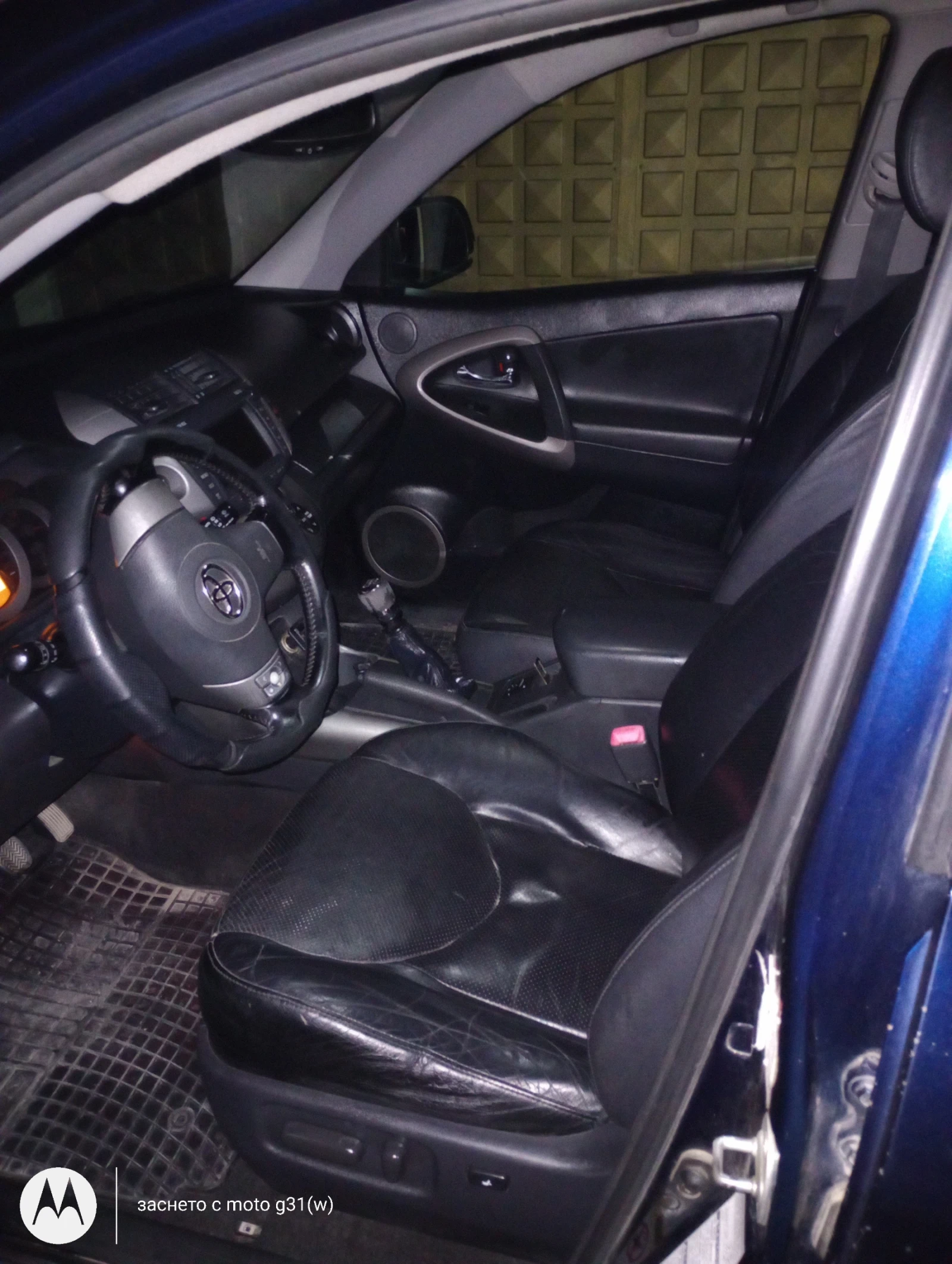 Toyota Rav4 2.2 D-cat , снимка 4 - Автомобили и джипове - 53892173