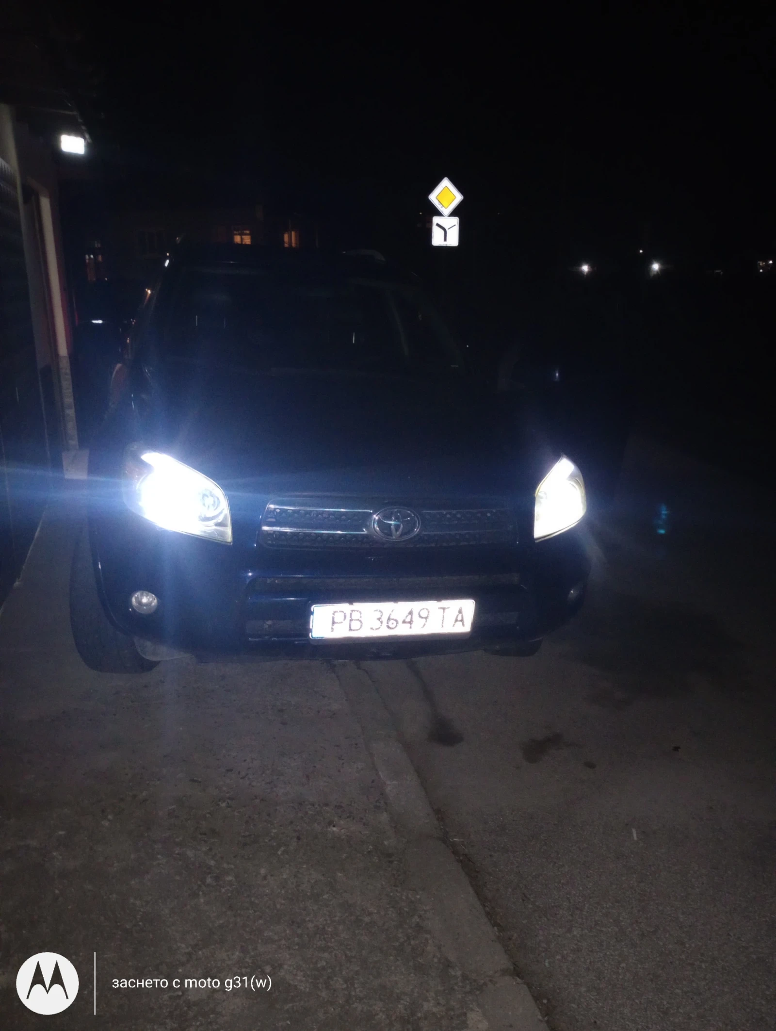 Toyota Rav4 2.2 D-cat , снимка 3 - Автомобили и джипове - 53892173