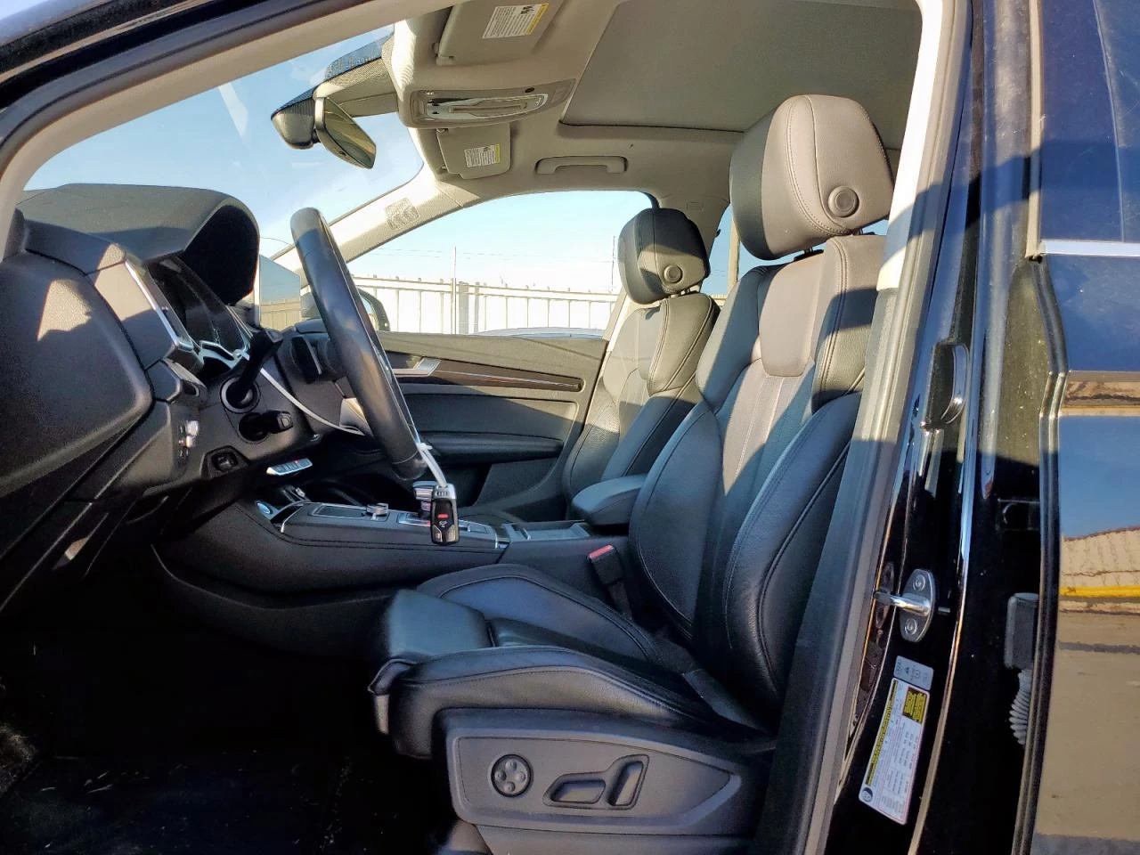 Audi Q5 2l Prestige, снимка 7 - Автомобили и джипове - 54416890