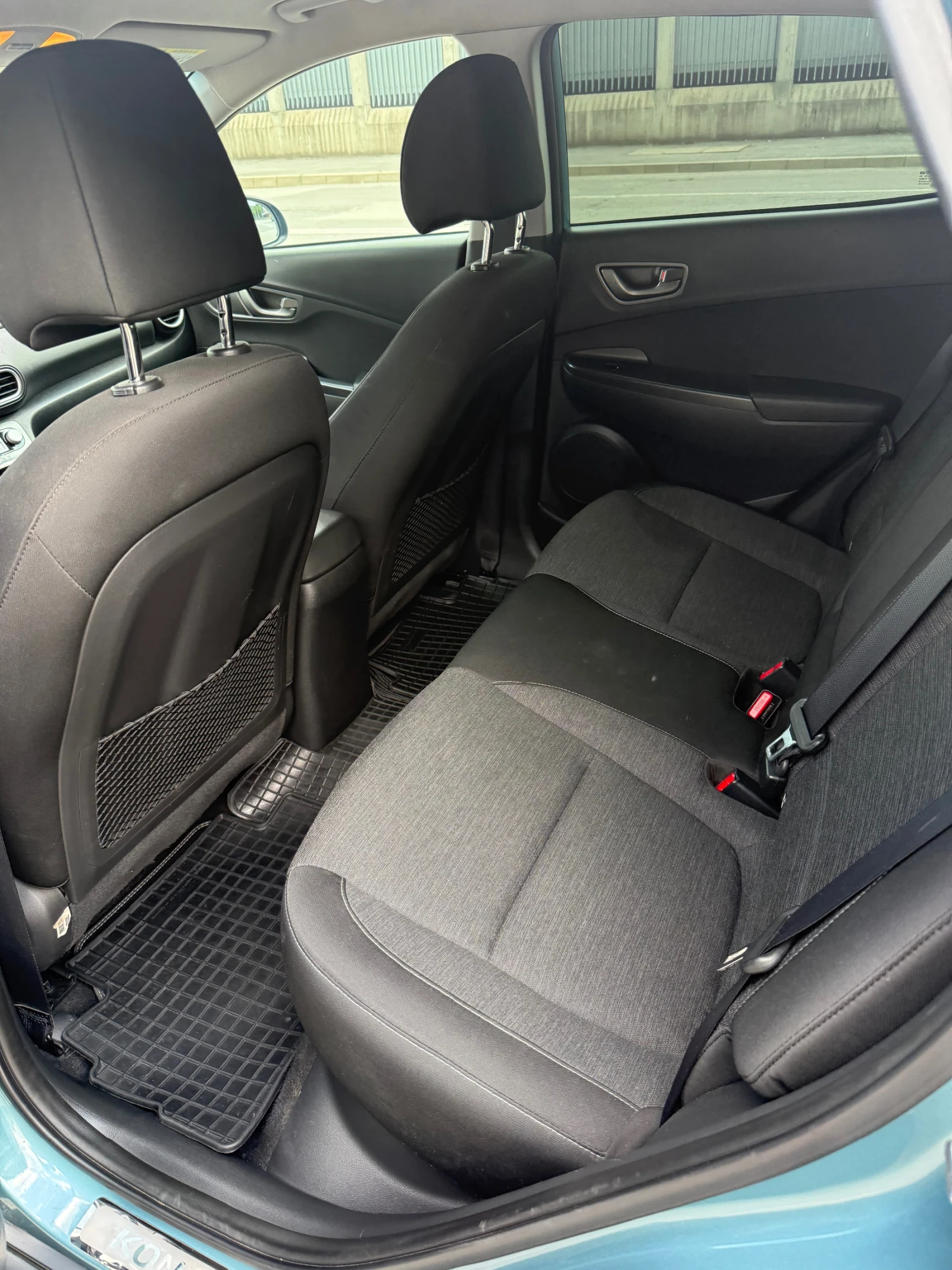 Hyundai Kona, снимка 17 - Автомобили и джипове - 54782711
