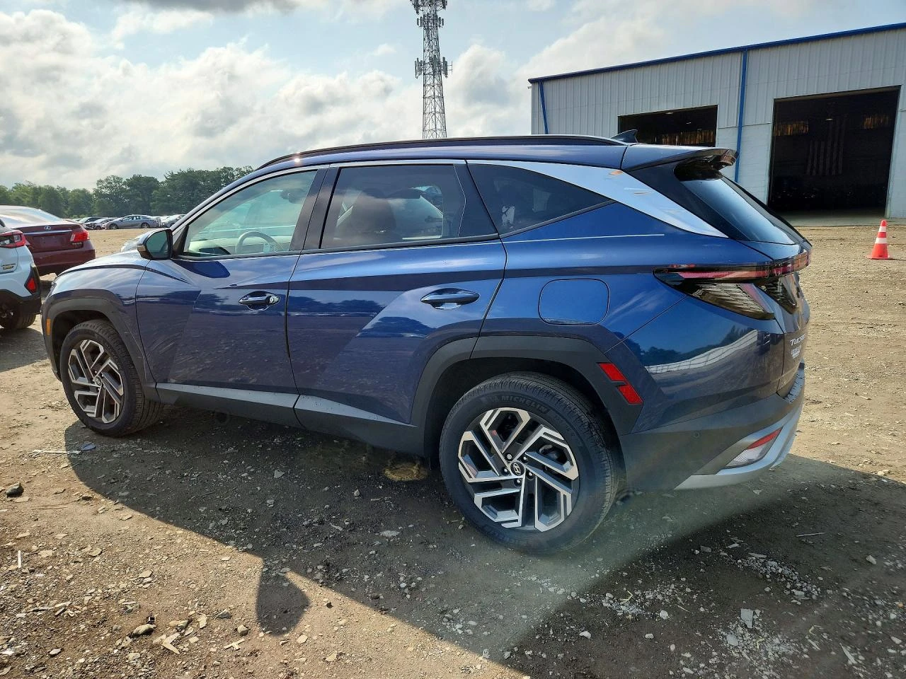 Hyundai Tucson 2.5l Limited, снимка 2 - Автомобили и джипове - 55995976