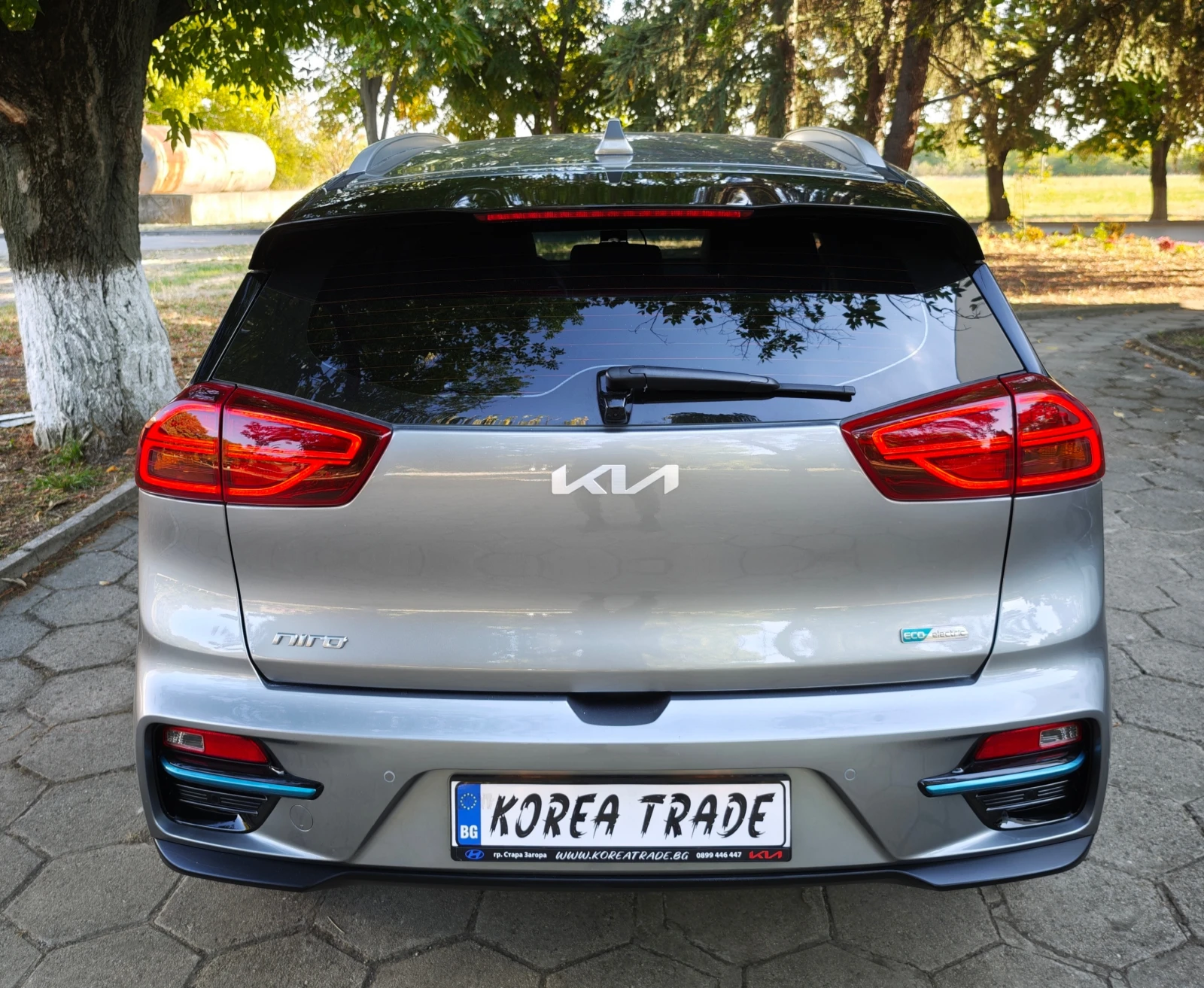 Kia Niro 64 kW, снимка 5 - Автомобили и джипове - 56233276