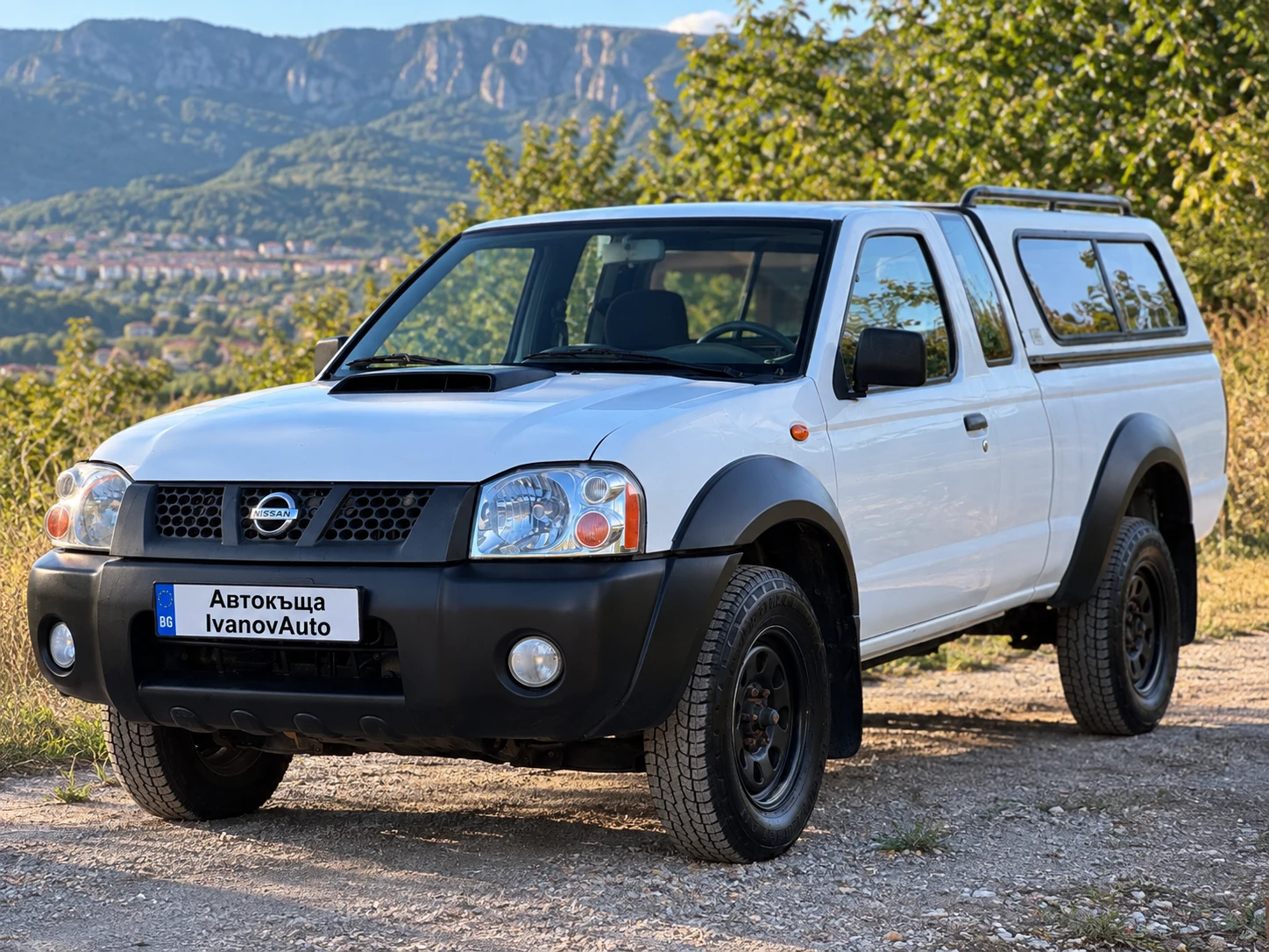 Nissan Navara 2.5TDI 4x4* KLIMATIK | Mobile.bg � ����������� 2