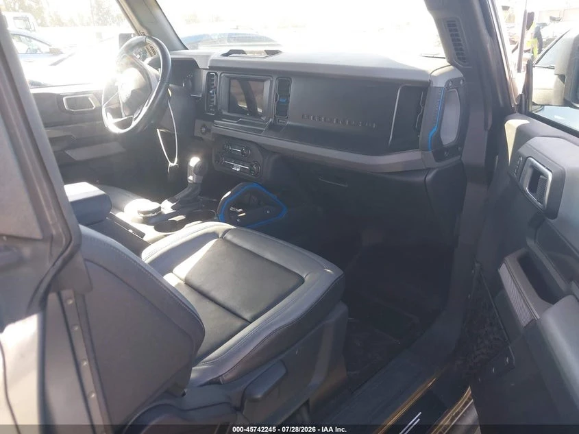 Ford Bronco, снимка 9 - Автомобили и джипове - 56701100