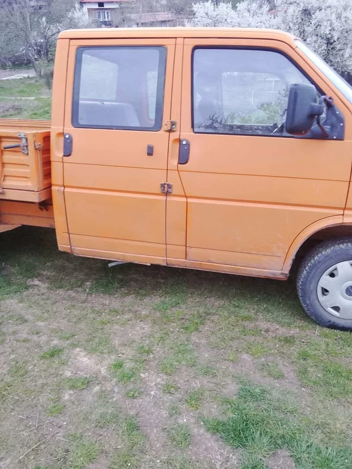VW T4, снимка 2 - Бусове и автобуси - 54621085