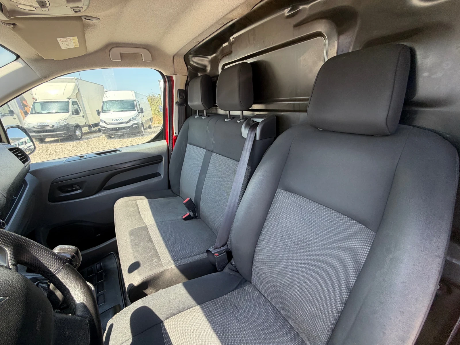 Citroen Jumpy ТОП!EURO6!FULL!КЛИМА, снимка 13 - Бусове и автобуси - 48248650