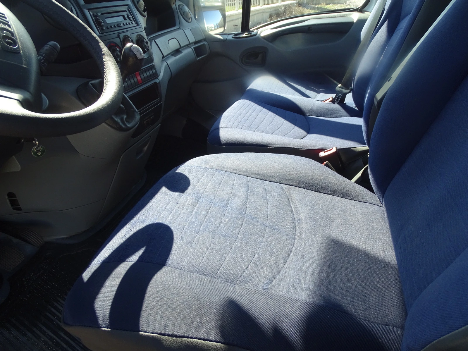 Iveco 35c15     -4.10 | Mobile.bg   13