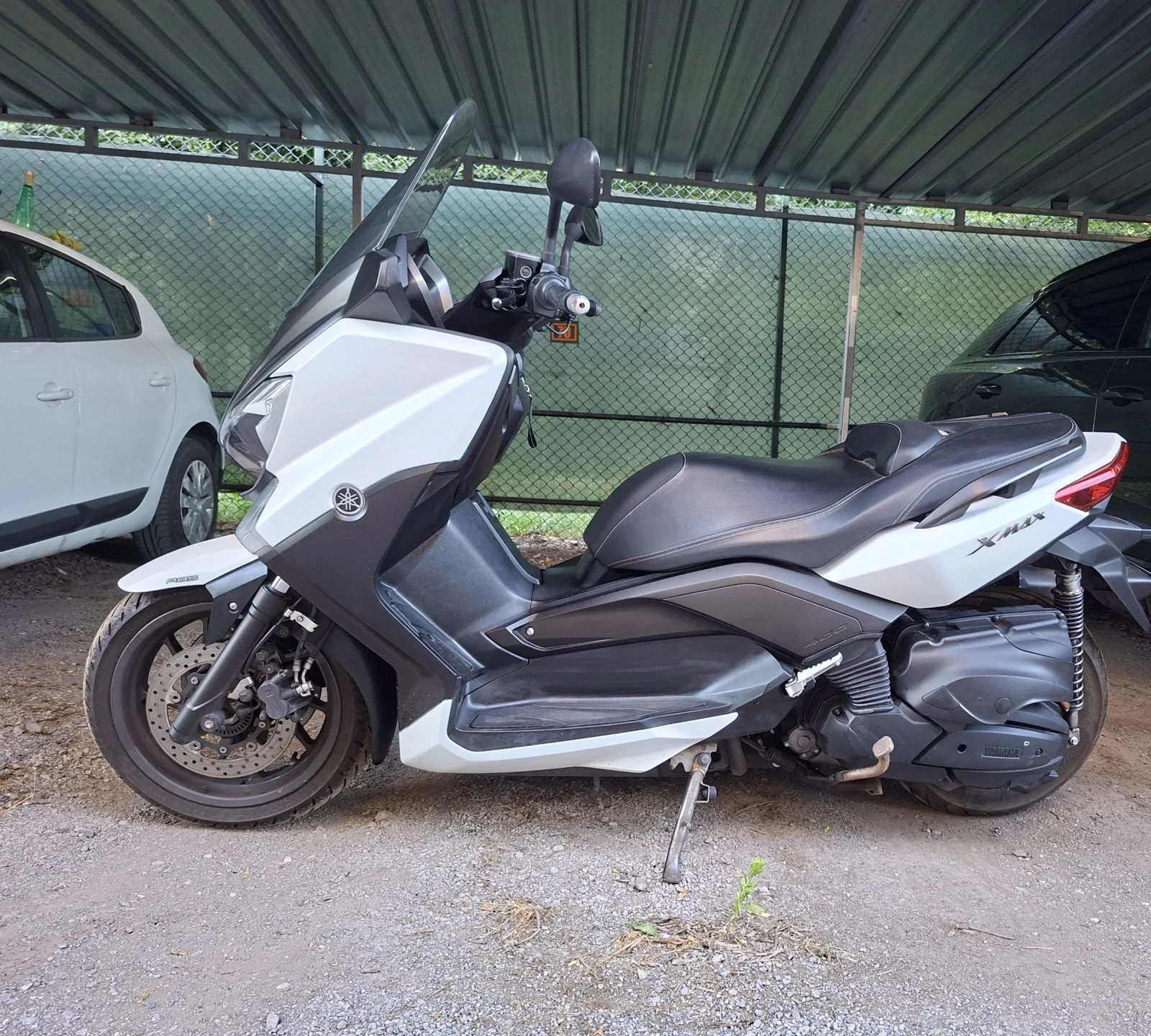 Yamaha X-max 400..AKRAPOViC, снимка 3 - Мотоциклети и мототехника - 55291901