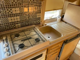 Каравана Swift, снимка 6