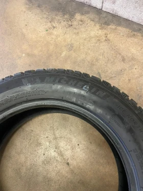 Гуми с джанти Michelin 215/60R17, снимка 3 - Гуми и джанти - 47212376