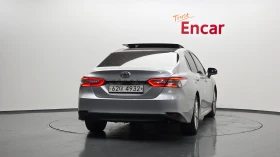 Toyota Camry 2.5 * ПОДГРЕВ * ПАНОРАМА * КАМЕРА, снимка 4