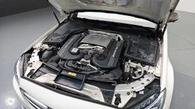 Mercedes-Benz C 63 AMG 4.0 V8 Biturbo, снимка 5