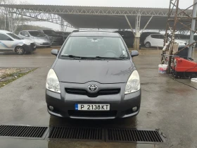  Toyota Corolla verso