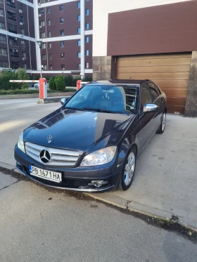 ������ Mercedes-Benz C 320