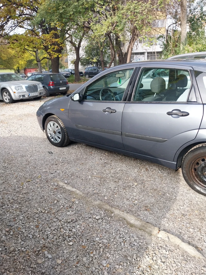 Ford Focus 1.6 16v, снимка 5 - Автомобили и джипове - 47758445