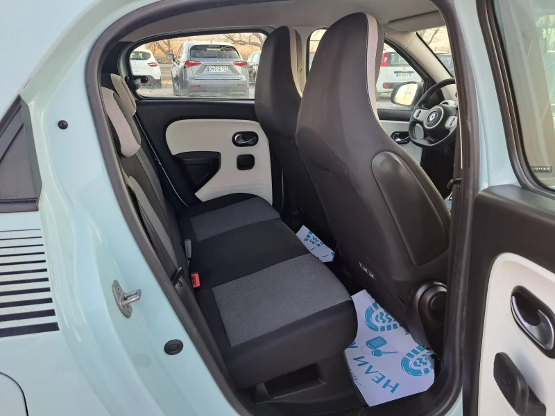 Renault Twingo 1.0 i EURO6, снимка 12 - Автомобили и джипове - 48137909