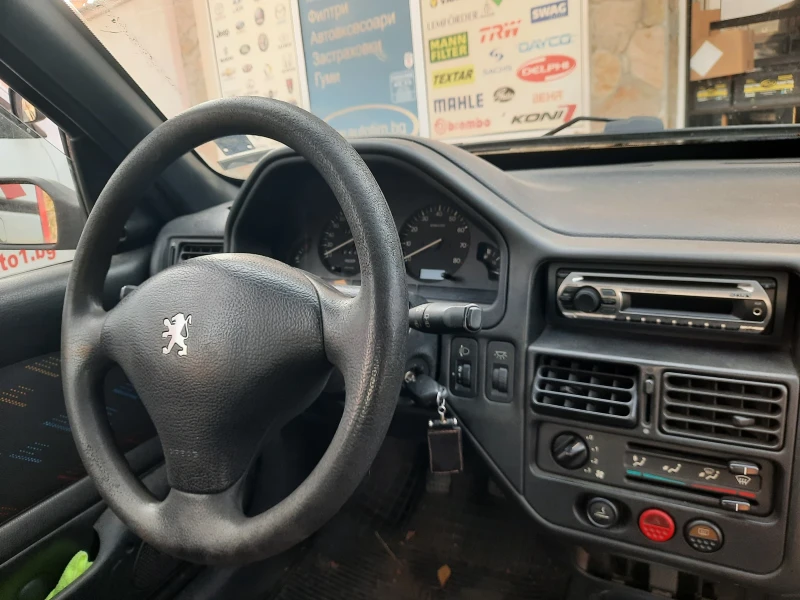 Peugeot 106, снимка 5 - Автомобили и джипове - 48142101