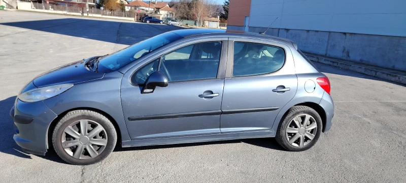 Peugeot 207, снимка 14 - Автомобили и джипове - 49075378