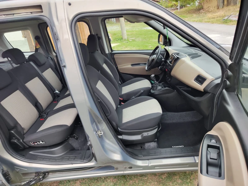 Opel Combo, снимка 14 - Автомобили и джипове - 52418324