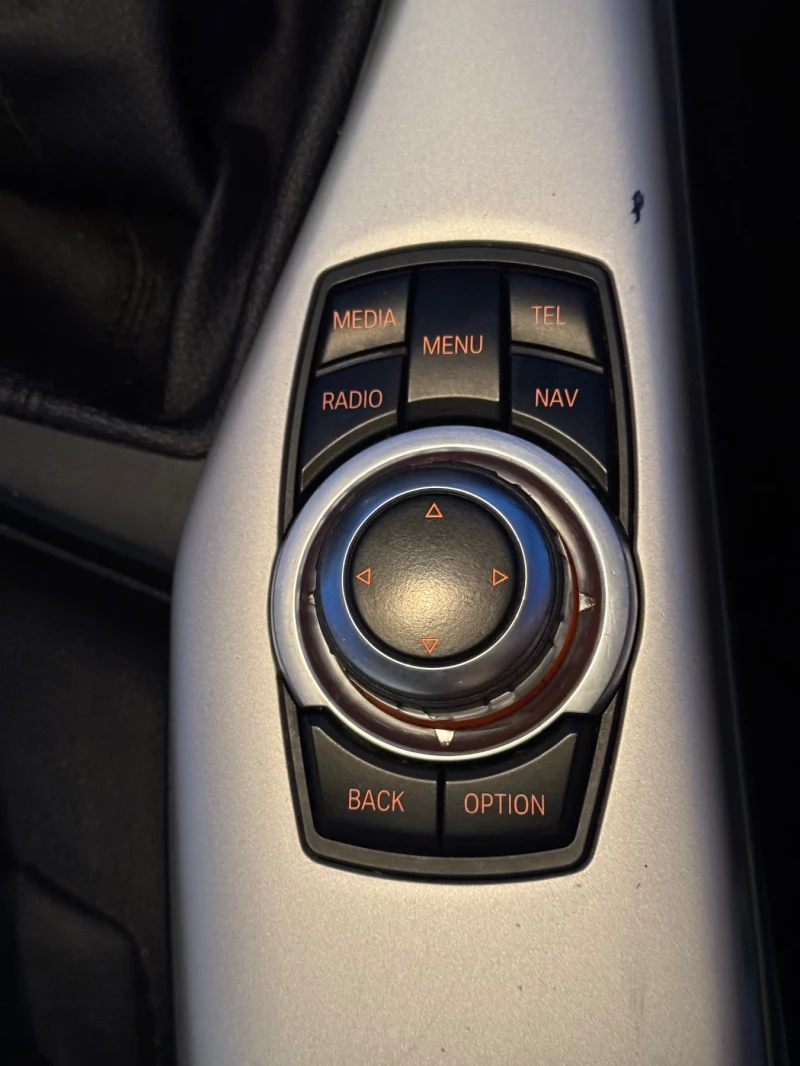 BMW 116, снимка 14 - Автомобили и джипове - 52480025