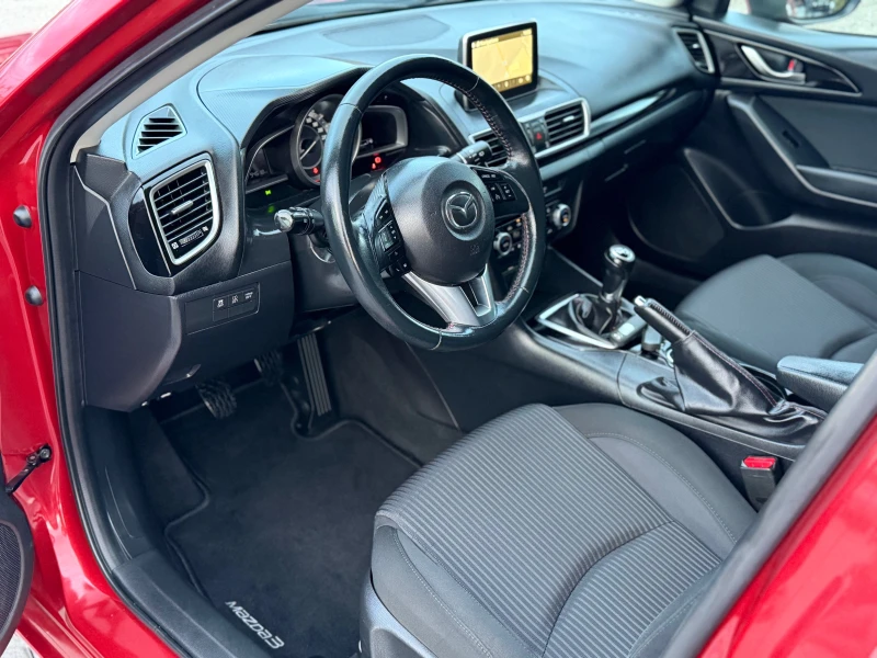 Mazda 3 * 94 ХИЛЯДИ* 1.5-100* ИТАЛИЯ* SKYACTIVE* EURO 6* , снимка 14 - Автомобили и джипове - 52557954