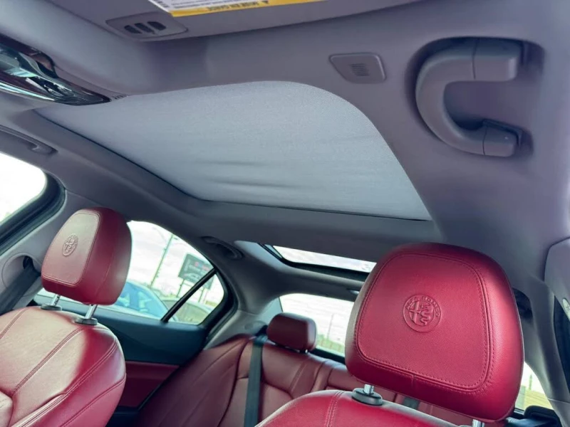 Alfa Romeo Giulia AWD * CARFAX * АвтоКредит * (ЦЕНА ДО БГ), снимка 12 - Автомобили и джипове - 53244953