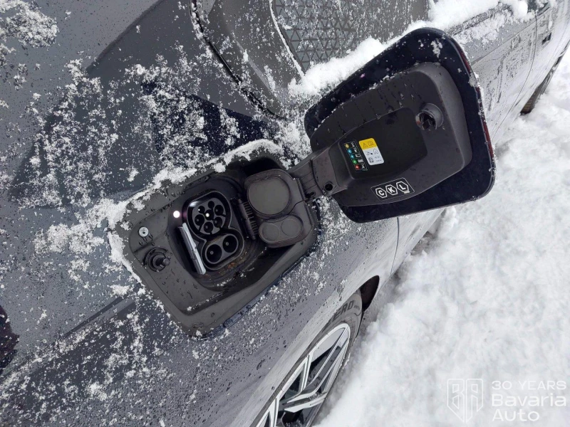 BMW i7 M70 xDrive , снимка 16 - Автомобили и джипове - 53287546