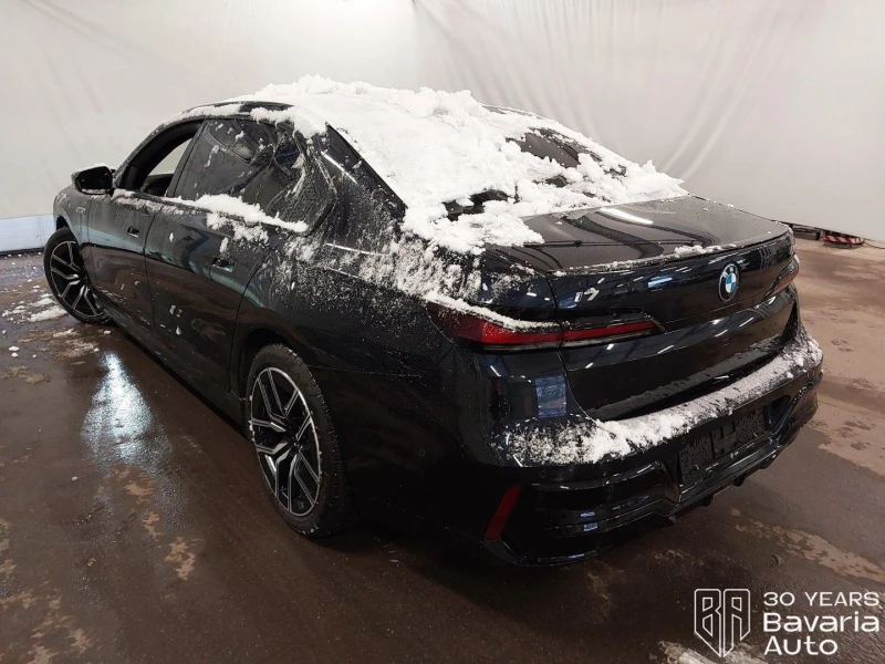 BMW i7 M70 xDrive , снимка 2 - Автомобили и джипове - 53287546