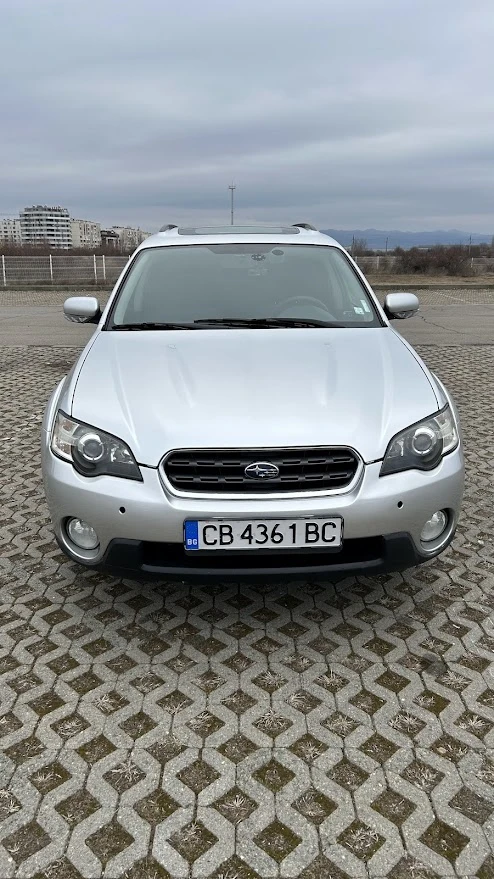 Subaru Outback, снимка 1 - Автомобили и джипове - 49144596