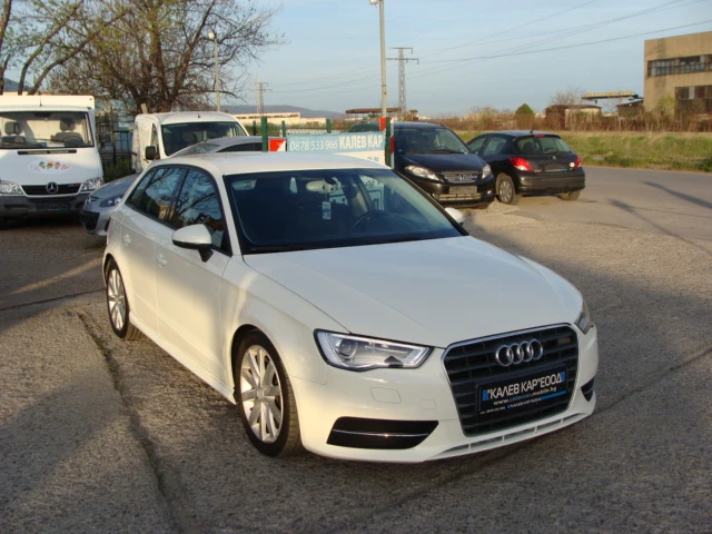 Audi A3 1.6 sportback, снимка 2 - Автомобили и джипове - 55099576