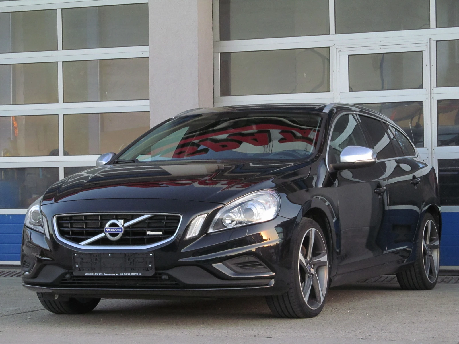 Volvo V60 DIESEL/R-DESIGN/AUTOMATIC, снимка 1