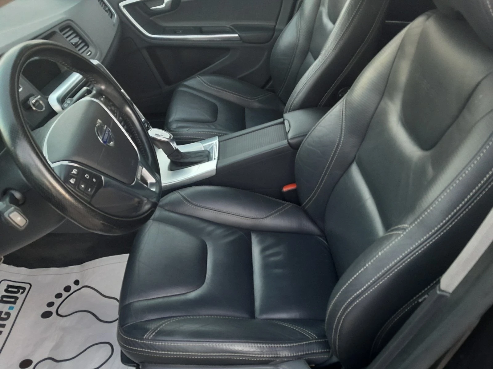 Volvo V60 DIESEL/R-DESIGN/AUTOMATIC | Mobile.bg — изображение 12