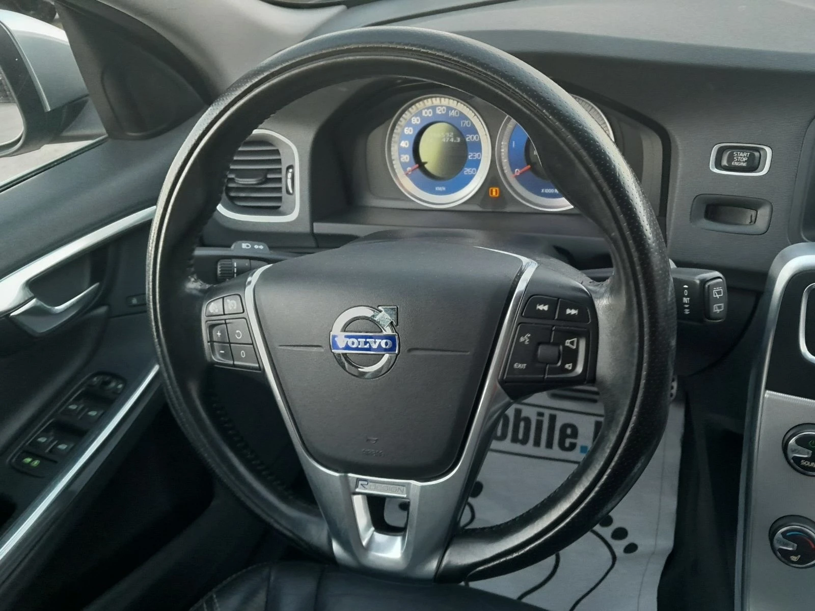 Volvo V60 DIESEL/R-DESIGN/AUTOMATIC | Mobile.bg — изображение 13