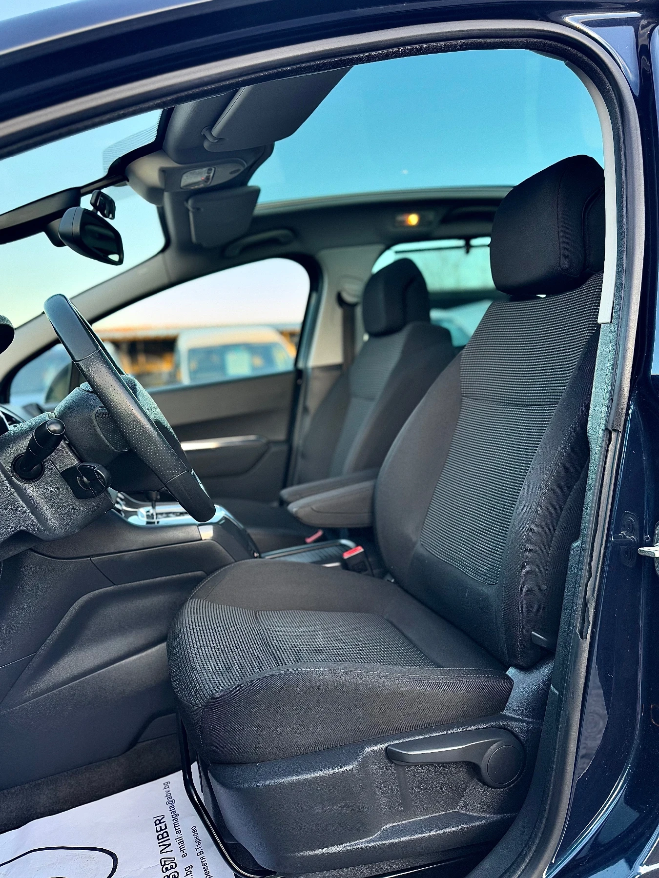 Peugeot 5008 1.6i 156кс АВТОМАТИК ПАНОРАМА ДИСТРОНИК Head-Up  | Mobile.bg — изображение 11