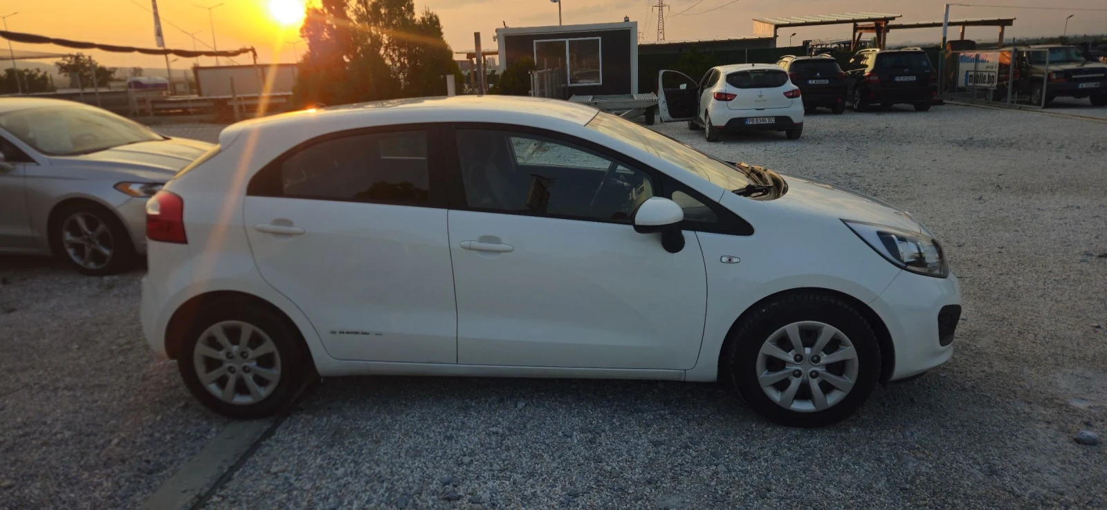 Kia Rio 1.3бензин.2012г.ТОПсъстояние - изображение 4