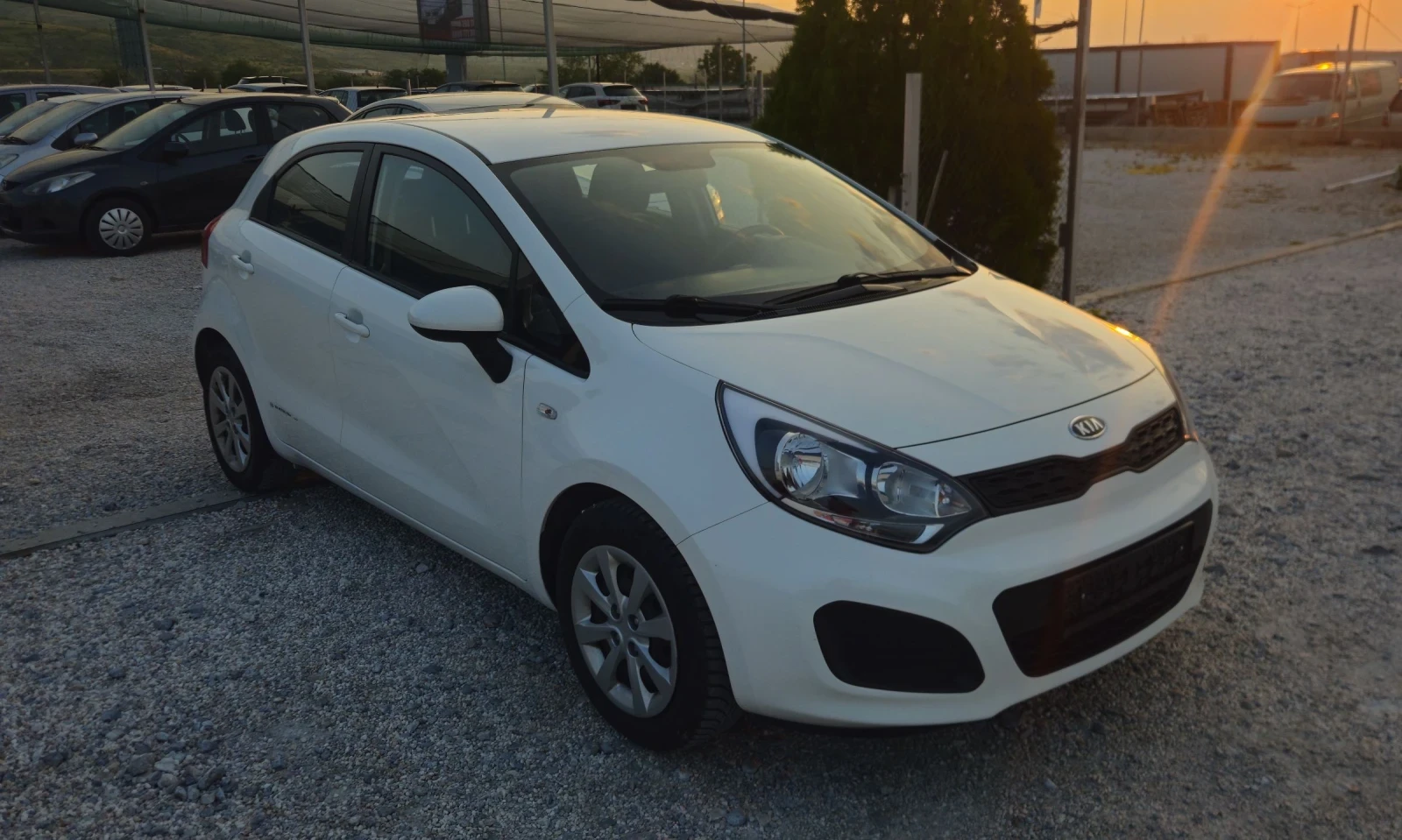Kia Rio 1.3бензин.2012г.ТОПсъстояние - изображение 3
