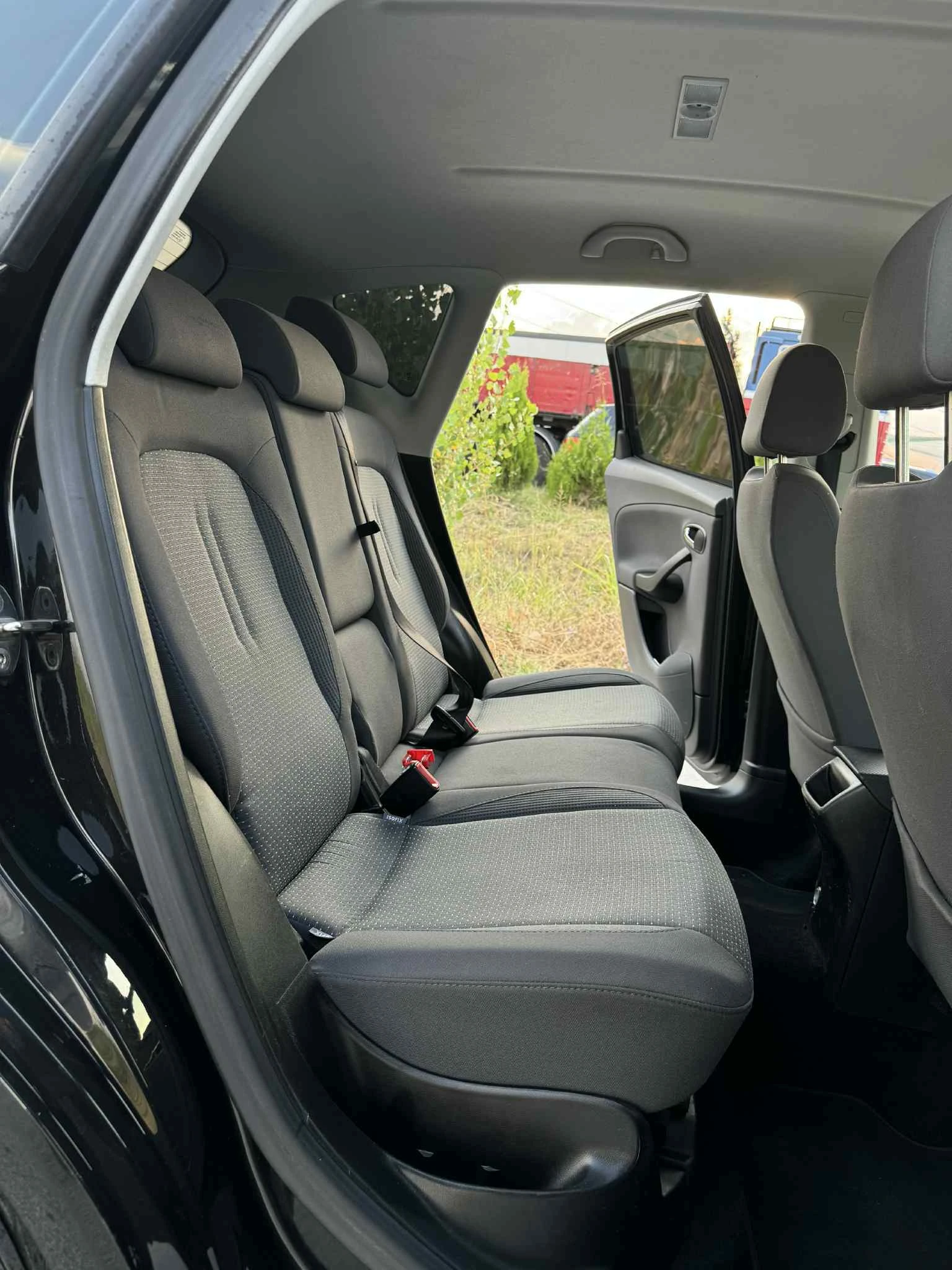 Seat Altea 1.6i  - изображение 10