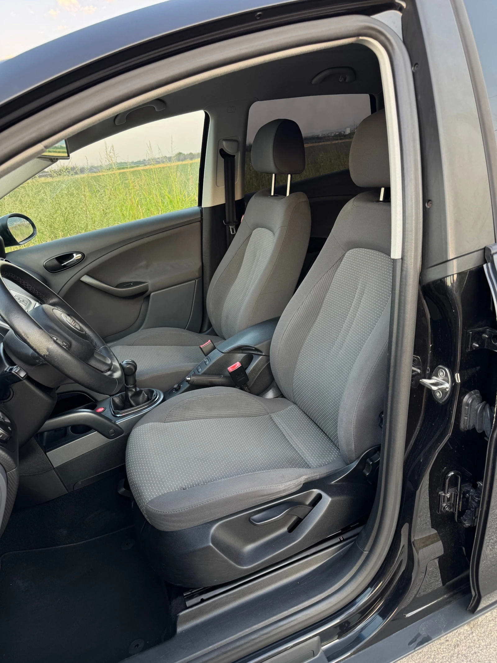 Seat Altea 1.6i  - изображение 8