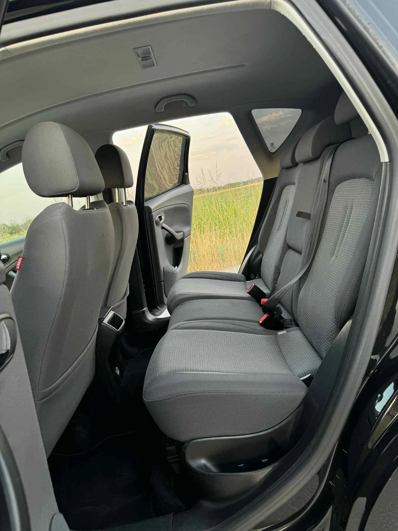 Seat Altea 1.6i  - изображение 9