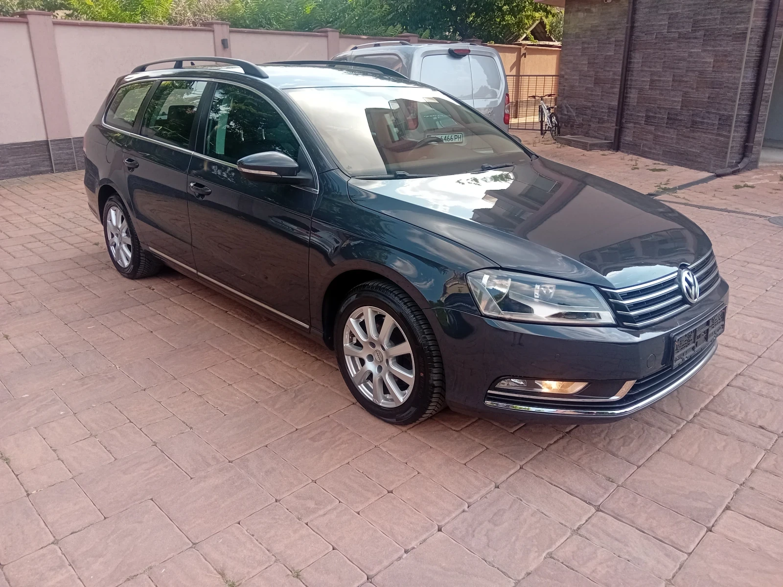 VW Passat 2.0 TDI  - изображение 2
