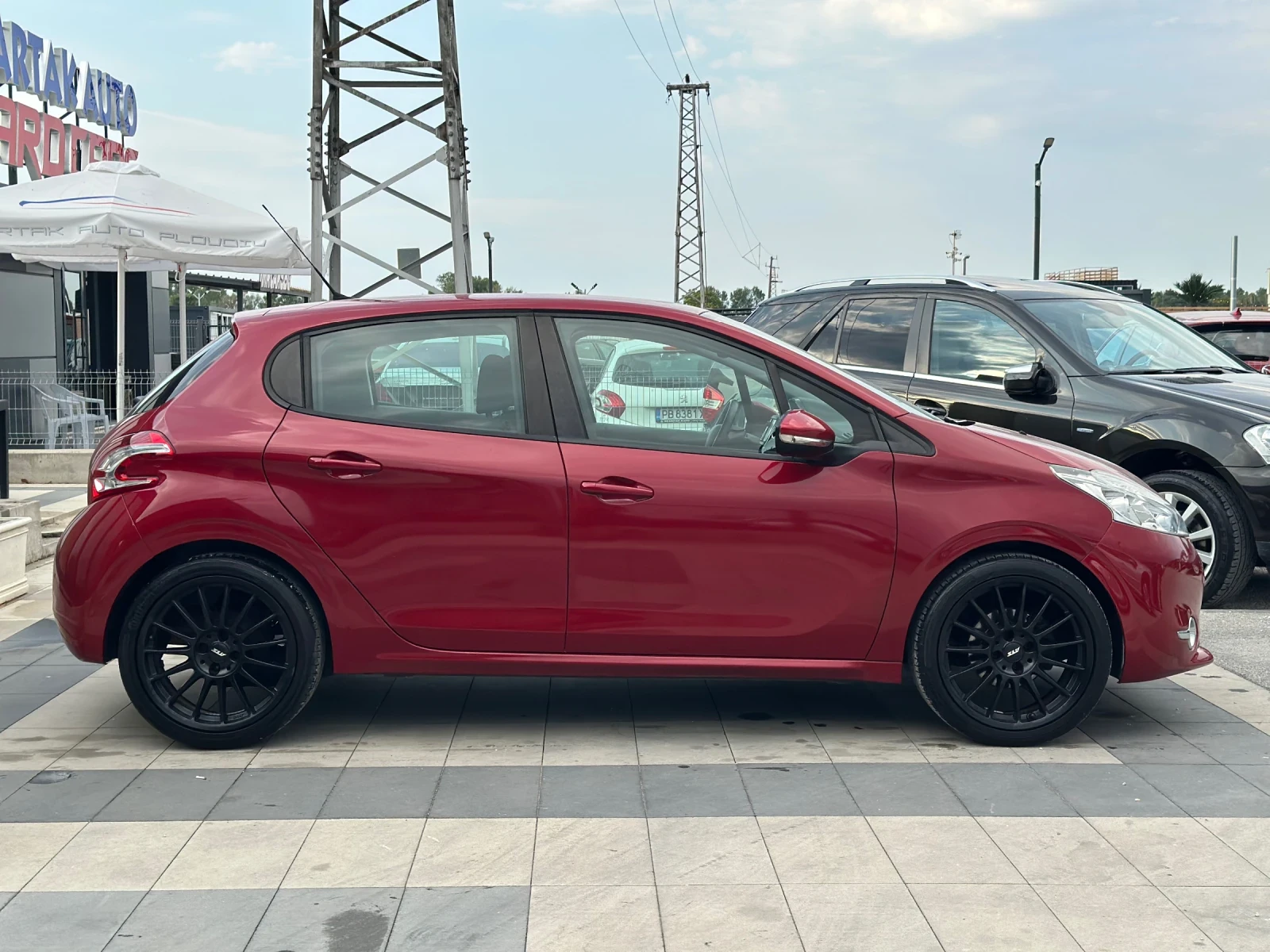 Peugeot 208 * 1.2i* НАВИГАЦИЯ*  - изображение 7