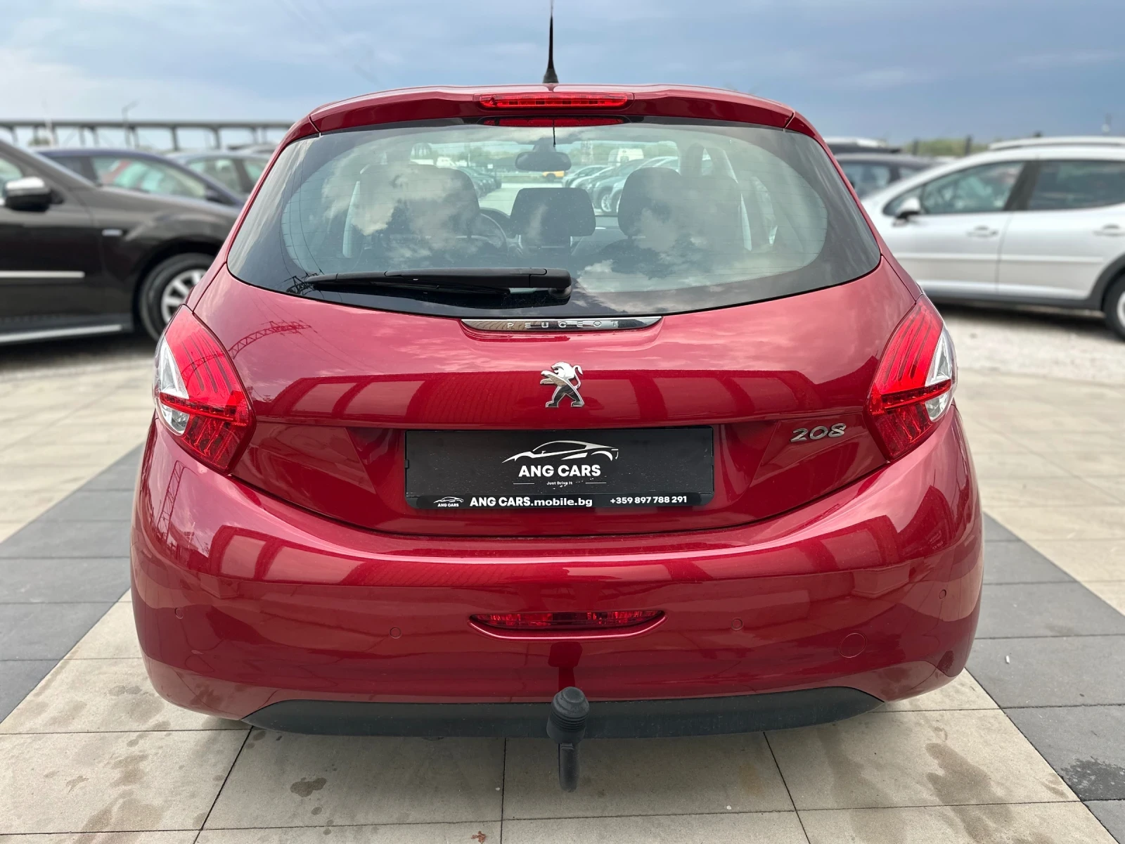 Peugeot 208 * 1.2i* НАВИГАЦИЯ*  - изображение 8