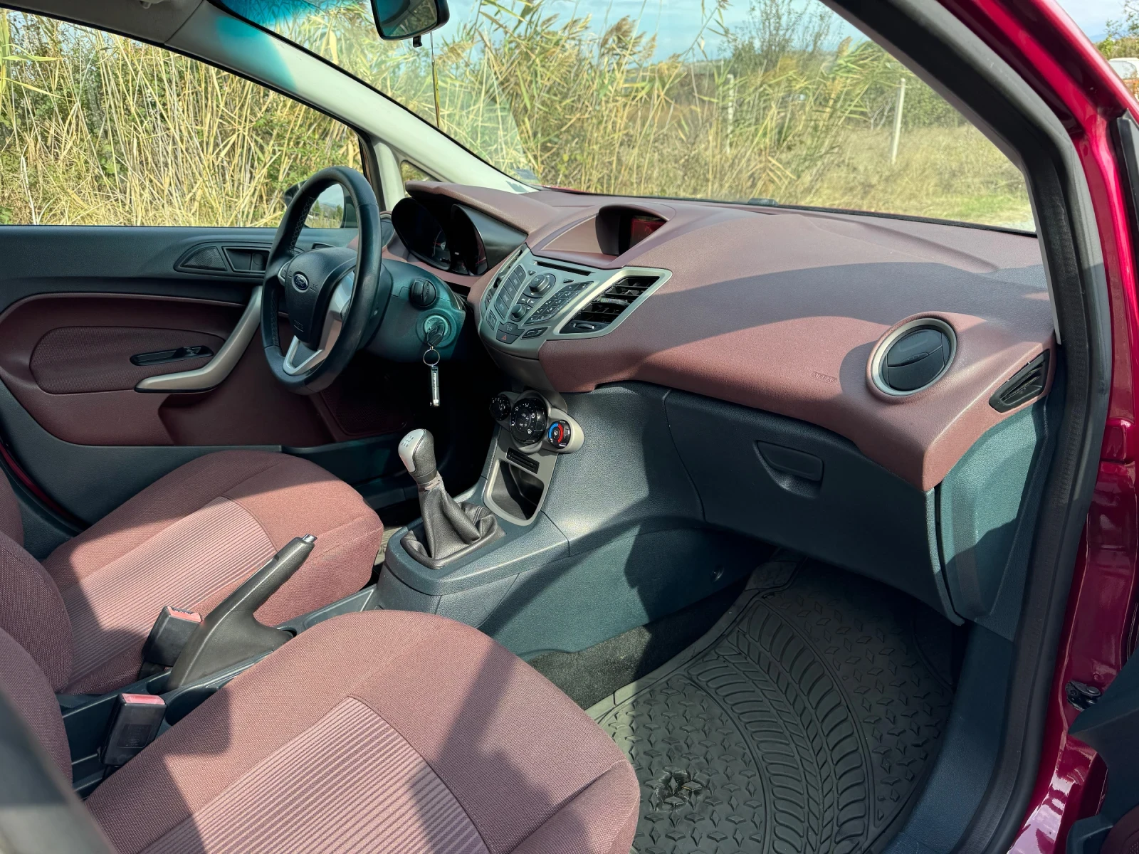 Ford Fiesta 1.6 TDCI  | Mobile.bg   11