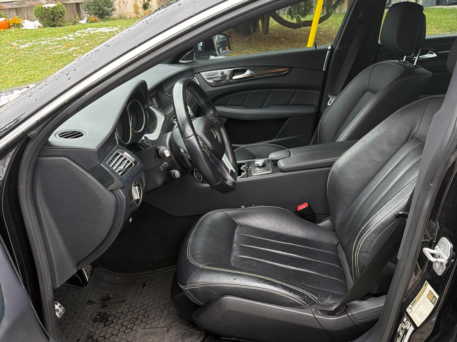 Mercedes-Benz CLS 500 4MATIC * * CARFAX * * АВТО КРЕДИТ * *  - изображение 6